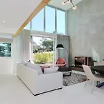 Villa Emilia - Clever Details , Vilamoura, Sleeps 6, Luxury, Walking Distance