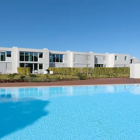 Emilia - Clever Details , Vilamoura, Sleeps 6, Luxury, Walking Distance فيلة *