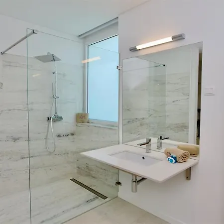 Emilia - Clever Details , Vilamoura, Sleeps 6, Luxury, Walking Distance فيلامورا