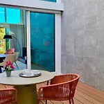 Emilia - Clever Details , Vilamoura, Sleeps 6, Luxury, Walking Distance Villa *